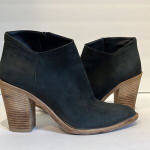 Vince‎ Black Leather Heeled Ankle Booties Size 6.5